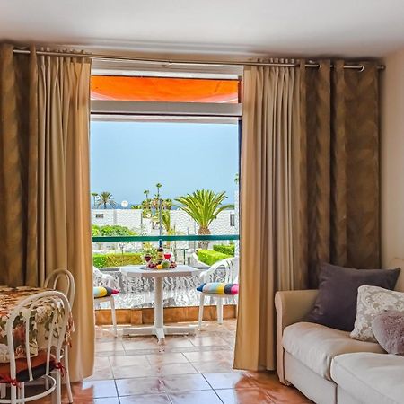 Apartment Apart America - 150 Meters From The Beach, Free Wi-Fi 아로나 외부 사진