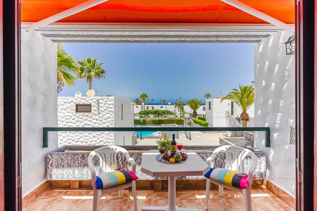 Apartment Apart America - 150 Meters From The Beach, Free Wi-Fi 아로나 외부 사진