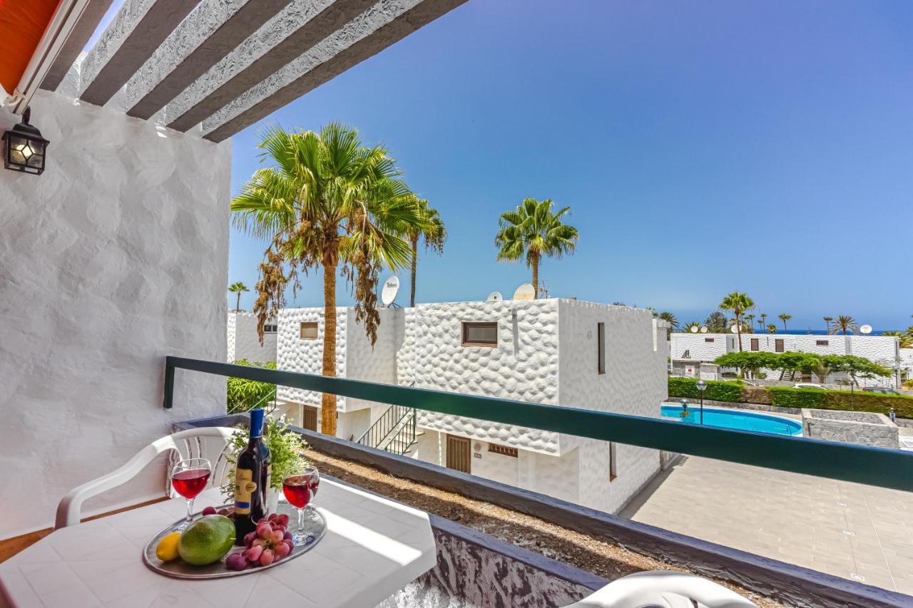Apartment Apart America - 150 Meters From The Beach, Free Wi-Fi 아로나 외부 사진
